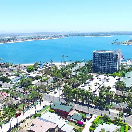 Pacific Beach Estate Water View